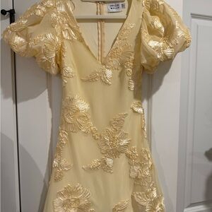 Hello Molly Yellow Puff Sleeve Sundress